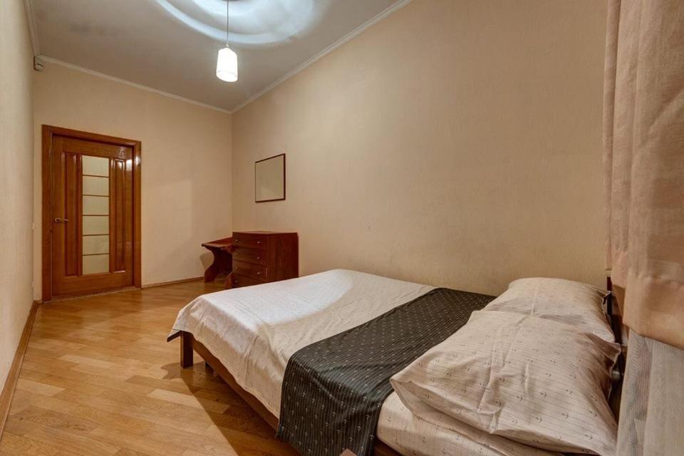 Apartments On Shota Rustaveli Kiev Eksteriør bilde